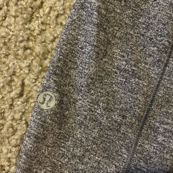 Lululemon 5 inch Gray Athletic Shorts - Picture 2 of 5